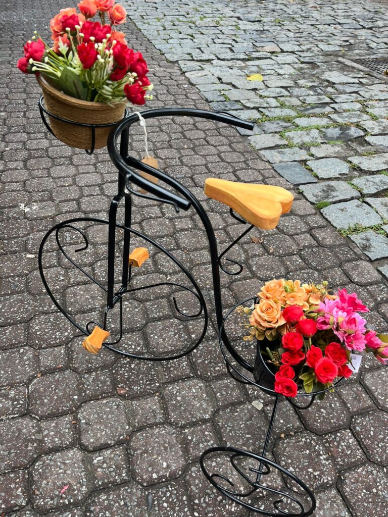 WhatsApp Image 2025-11-17 at 10.10.55 (3)